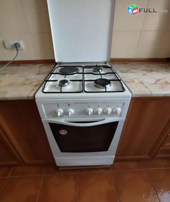 AK4214  Վարձով 3 սենյականոց բնակարան Դավիթաշենում