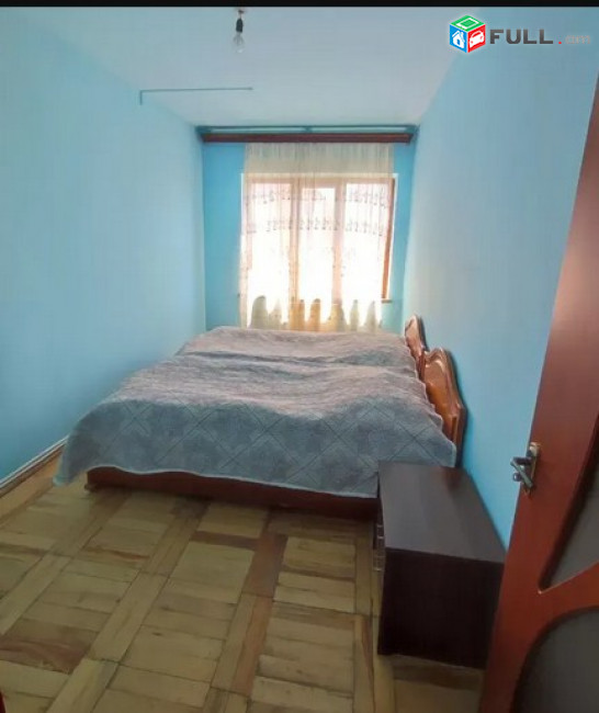 AK4214  Վարձով 3 սենյականոց բնակարան Դավիթաշենում