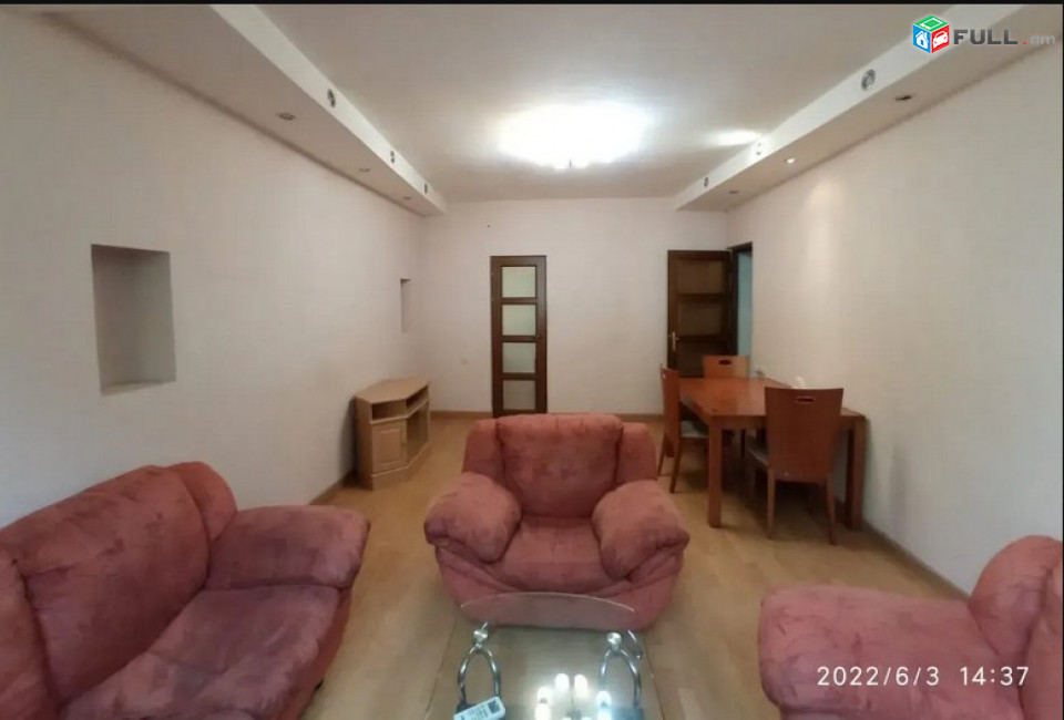 AK4248 բնակարան Արամ Խաչատրյանի փողոցում, 3 սենյականոց