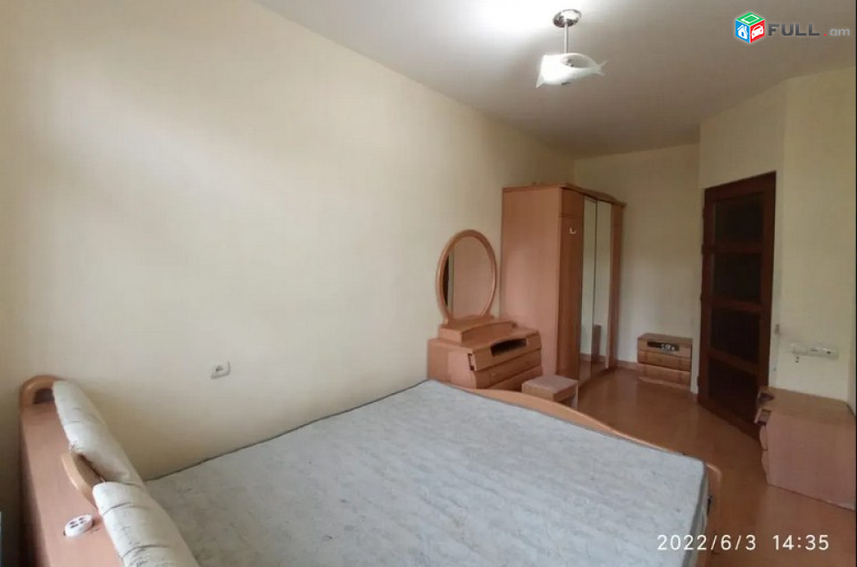 AK4248 բնակարան Արամ Խաչատրյանի փողոցում, 3 սենյականոց