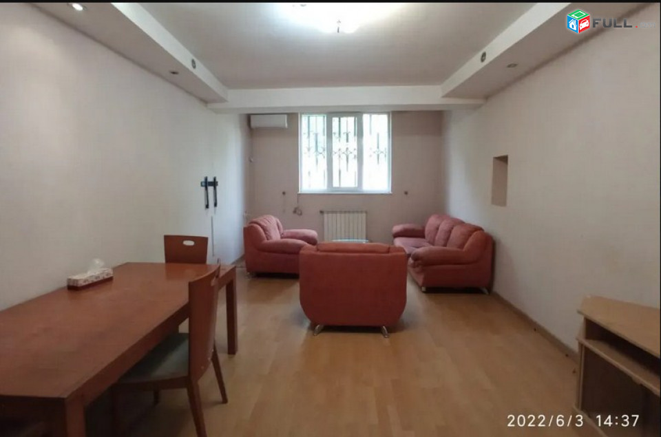 AK4248 բնակարան Արամ Խաչատրյանի փողոցում, 3 սենյականոց