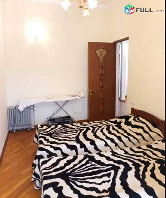 AK4301   բնակարան, Վարդանանց փողոց, 3 սենյականոց
