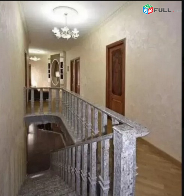 AK4316  Երեք հարկանի ամառանոց,  Մադոյան փողոցում Շենգավիթում