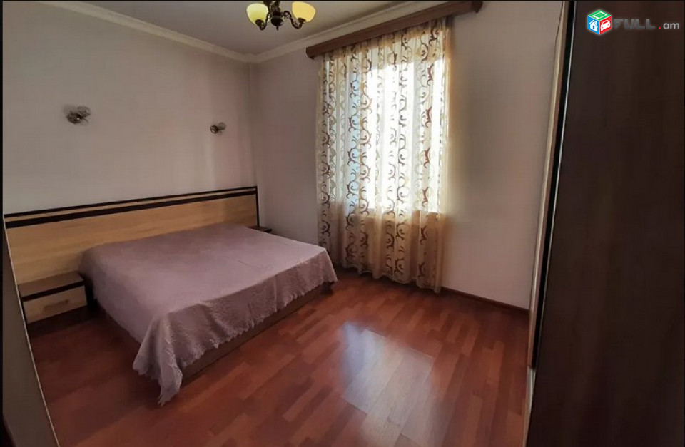 AK4317   բնակարան նորակառույց շենքում Լենինգրադյան փողոցում, 3 սենյականոց