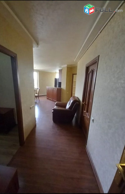 AK4318   բնակարան նորակառույց շենքում, Նորաշեն թաղամաս, 3 սենյականոց
