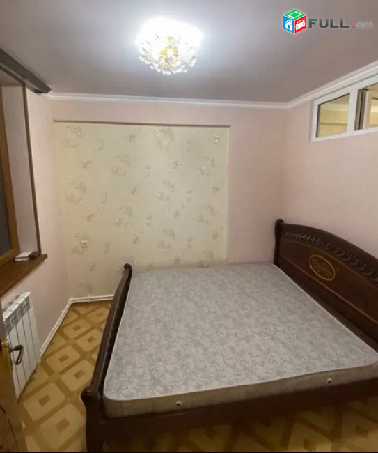 AK4337   բնակարան Բրյուսովի փողոցում, 3 սենյականոց