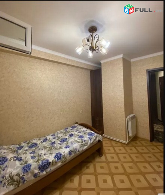 AK4337   բնակարան Բրյուսովի փողոցում, 3 սենյականոց
