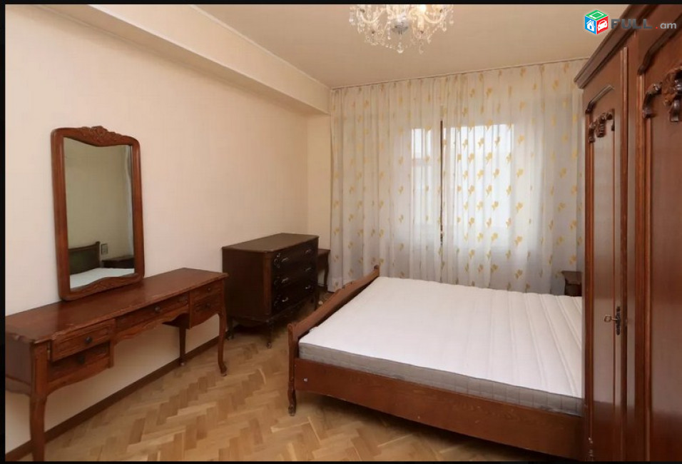 AK4358  բնակարան Ամիրյան փողոցում, 4 սենյականոց