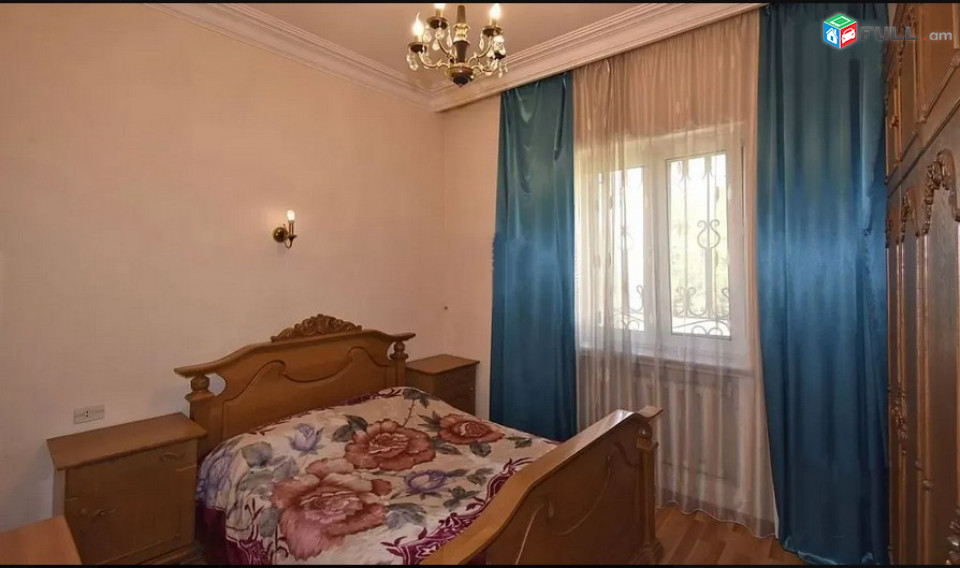 AK4361  Երկու հարկանի քարե տուն Արմենակ Արմենակյան փողոցում Նորք Մարաշում, 550 ք.մ., 3+ սանհանգույց