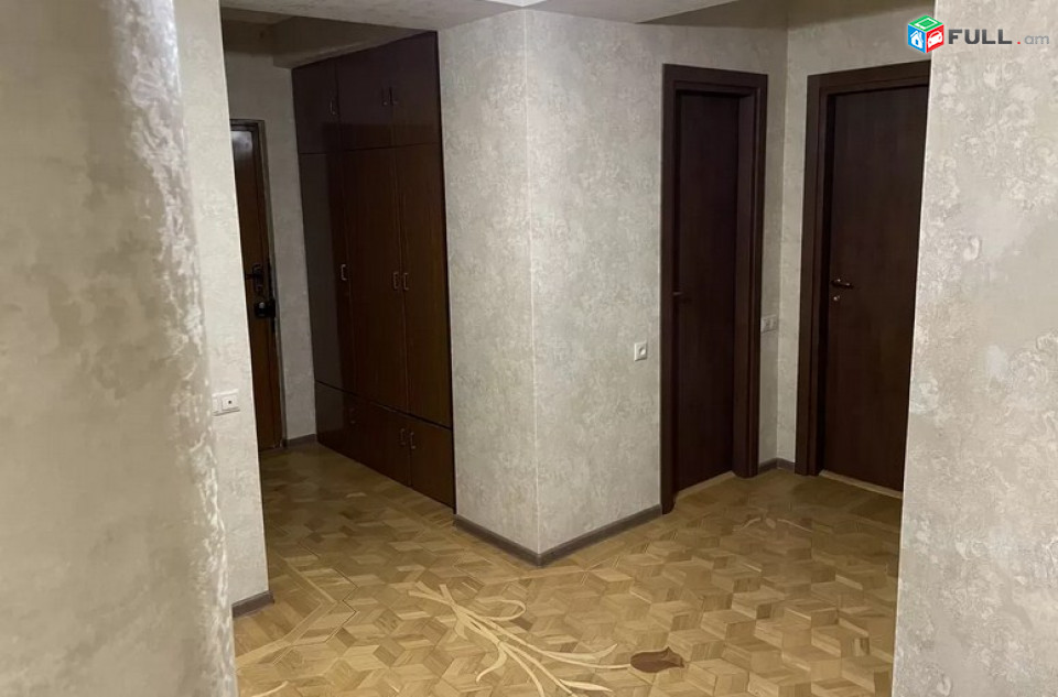 AK4369  բնակարան Դերենիկ Դեմիրճյանի փողոցում, 3 սենյականոց