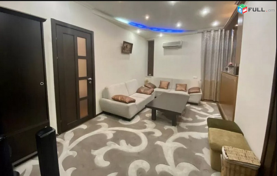 AK4508   Վարձով 2 սենյականոց բնակարան Չարենցի փողոցում