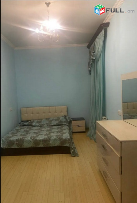 AK4522  Վարձով 3 սենյականոց բնակարան Արգիշտի փողոցում