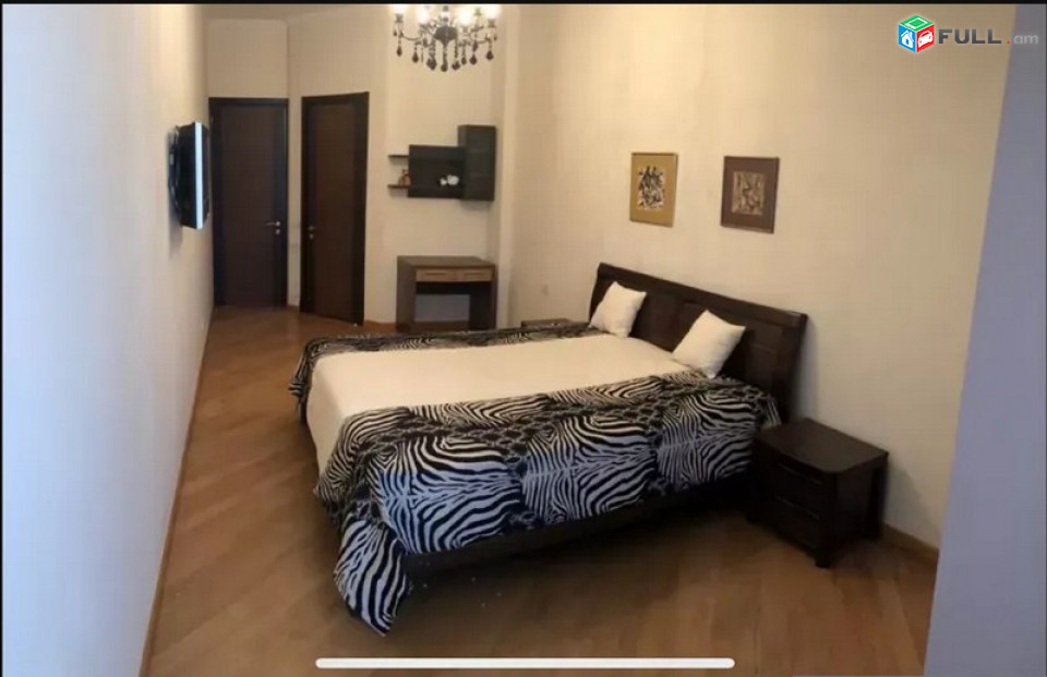 AK4550 Ընդարձակ 4 սենյականոց բնակարան նորակառույց շենքում Ամիրյան փողոցում