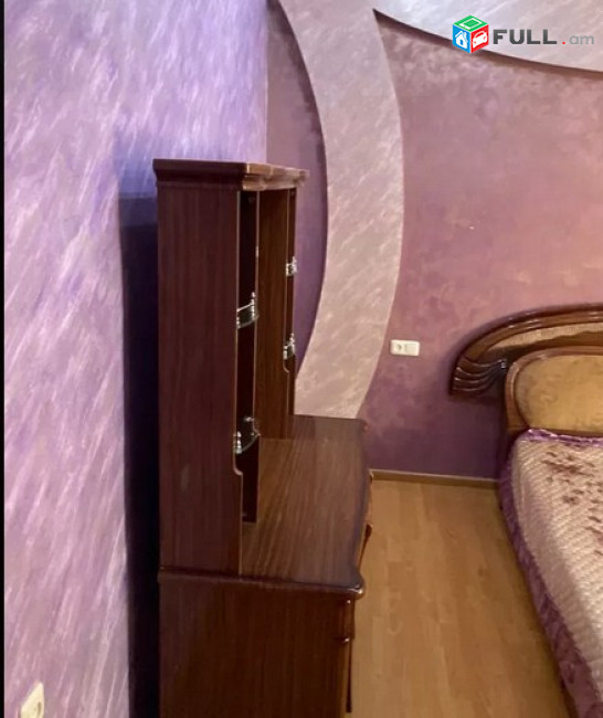 AK4569  Մեկ հարկանի քարե տուն Դավթաշենի 1-ին փողոցում Դավիթաշենում