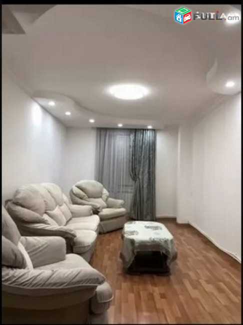 AK4571  Վարձով 2 սենյականոց բնակարան Դրոյի փողոցում