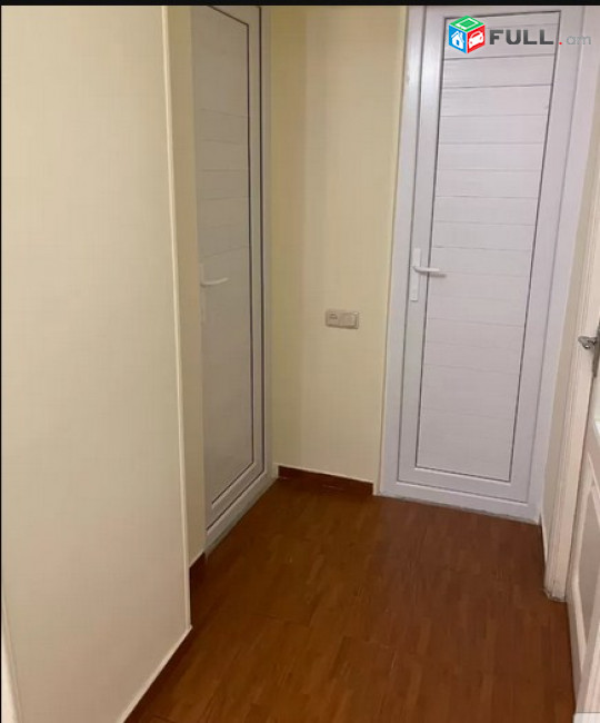 AK4578   Վարձով 3 սենյականոց  Բրյուսովի փողոցում