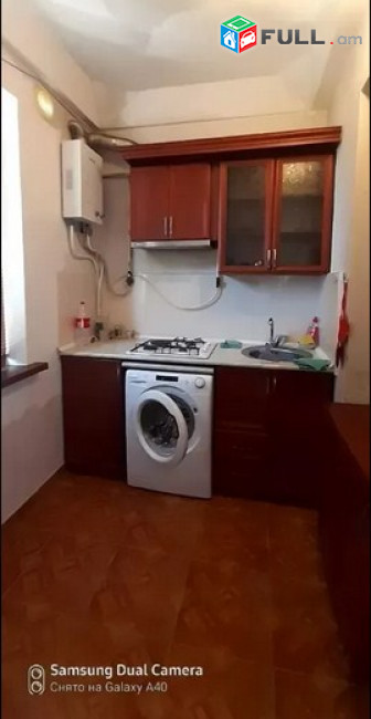 AK4602  Վարձով 2 սենյականոց բնակարան   Թոթովենցի փողոցում