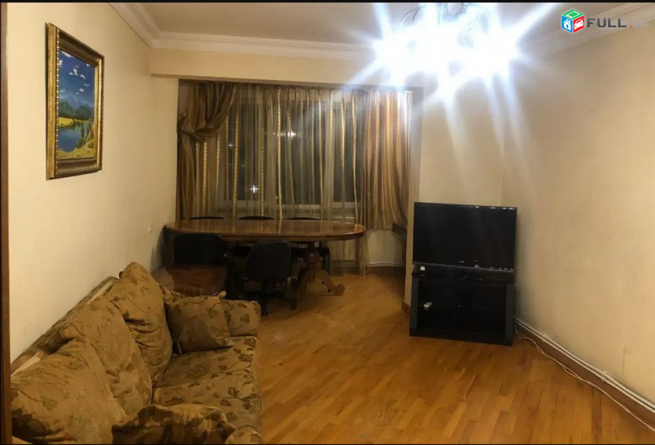 AK4603   Վարձով 3 սենյականոց բնակարան   Աքսել Բակունցի փողոցում