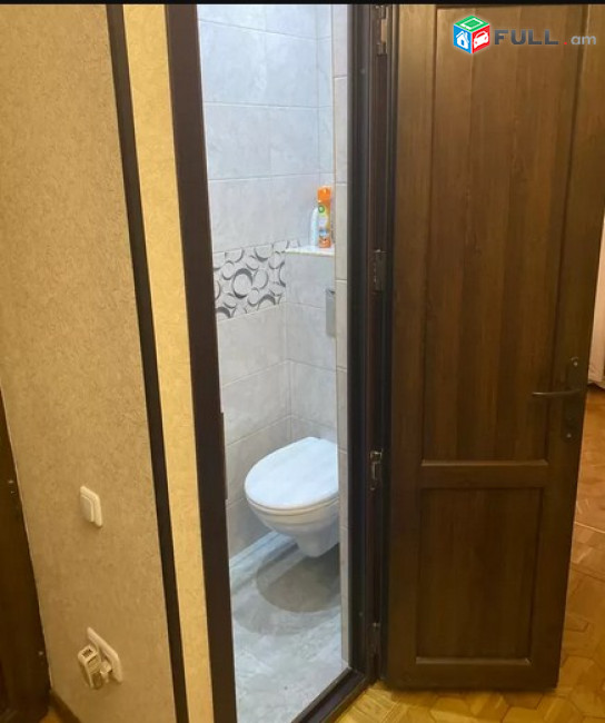 AK4609  Վարձով 3  սենյականոց բնակարան  Մեսրոպ Մաշտոցի պողոտայում