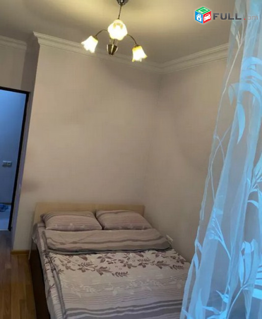AK4616  Վարձով 2 սենյականոց բնակարան  Նաիրի Զարյան փողոցում