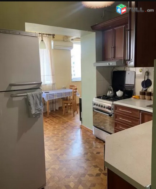 AK4693  Վարձով 2 սենյականոց բնակարան  Դրոյի փողոցում