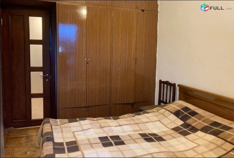 AK4705   Վարձով 4 սենյականոց բնակարան  Սեբաստիայի փողոցում
