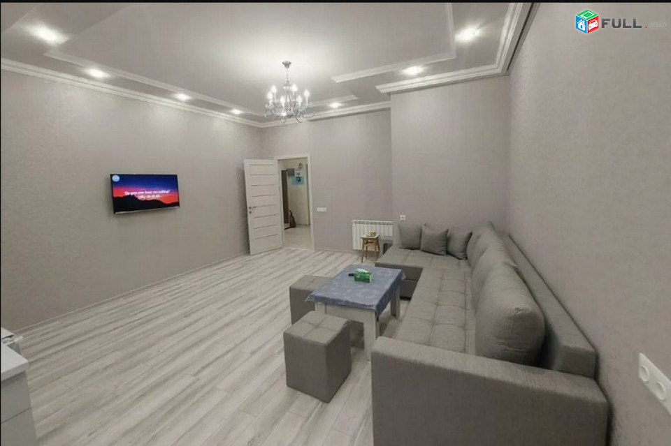 AK4715   Վարձով 2 սենյականոց բնակարան  Արղության փողոցում