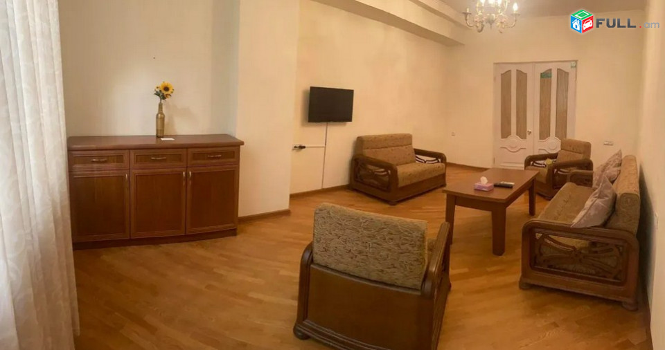 AK4742  Վարձով 3 սենյականոց բնակարան   Եզնիկ Կողբացու փողոցում