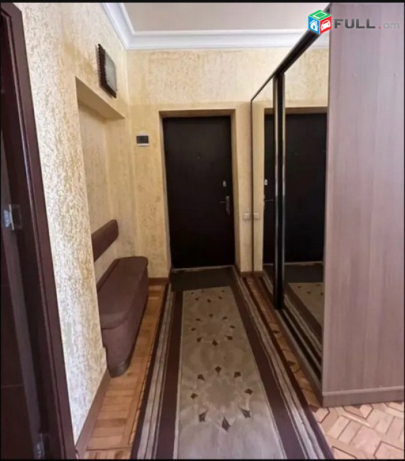 AK4775   Վարձով 4 սենյականոց բնակարան  Կոմիտասի պողոտայում
