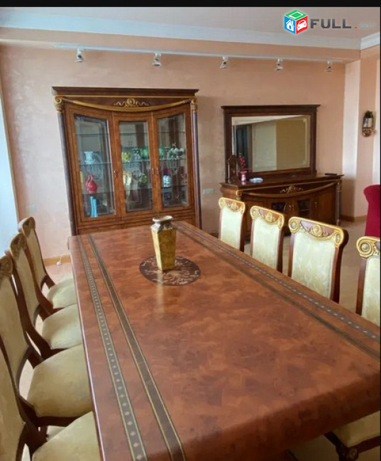 AK4784 Վարձով 3 սենյականոց բնակարան Քեռու փողոց