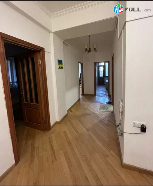 AK4832  Վարձով 4 սենյականոց բնակարան նորակառույց շենքում Արգիշտի փողոցում