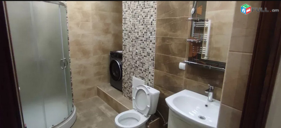 AK4909   Վարձով է տրվում 4 սենյականոց բնակարան նորակառույց շենքում Լվովյան փողոցում