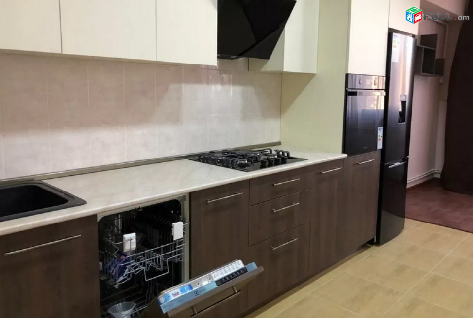 AK4929  Վարձով 3 սենյականոց բնակարան Արաբկիրի 19-րդ փողոցում
