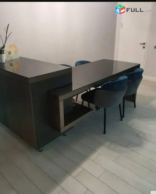 AK4934   Երեք հարկանի քարե տուն Մոլդովական փողոցում Նոր Նորքում, 210 ք.մ., 3+ սանհանգույց