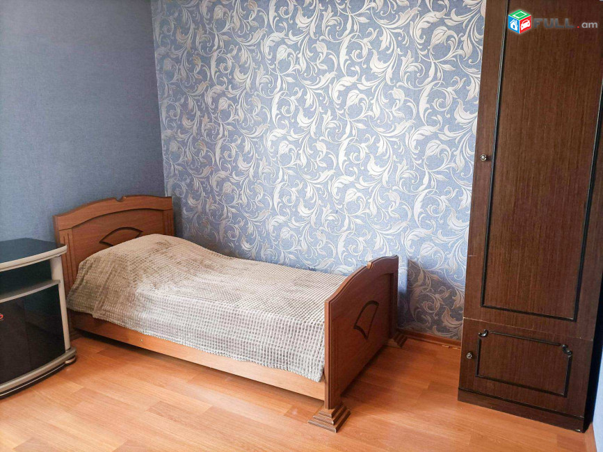 AK4949  Վարձով 3 սենյականոց բնակարան  Դերենիկ Դեմիրճյանի փողոցում