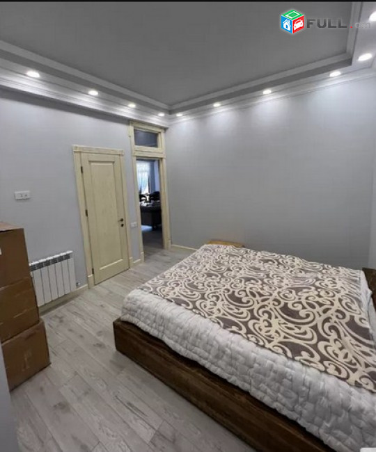 AK5035   Ընդարձակ 3 սենյականոց բնակարան նորակառույց շենքում   Արամի փողոցում