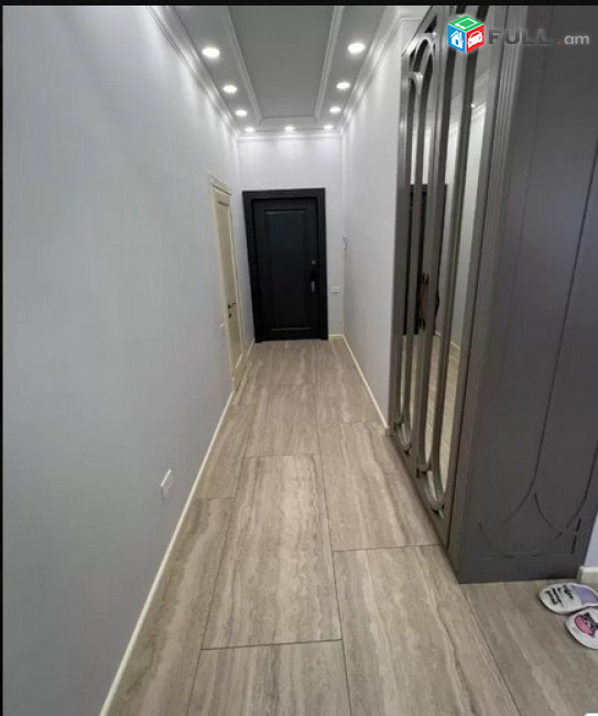 AK5035   Ընդարձակ 3 սենյականոց բնակարան նորակառույց շենքում   Արամի փողոցում