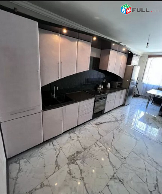 AK5061    Վարձով 2 սենյականոց բնակարան  Սարյանի փողոցում
