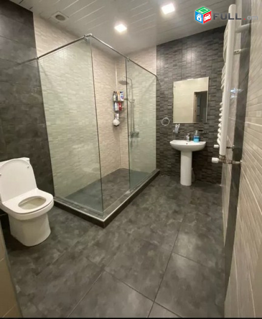 AK5066   Վարձով 3 սենյականոց բնակարան   նորակառույց շենքում Մարշալ Բաղրամյան պողոտայում