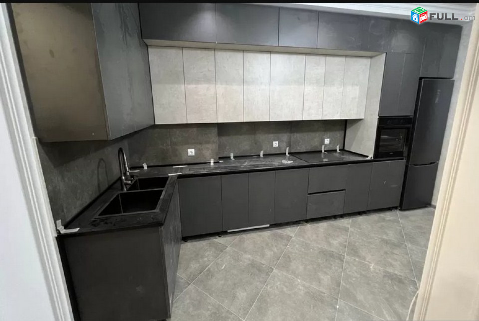 AK6021   Վարձով 3 սենյականոց բնակարան նորակառույց շենքում  Նիկողայոս Ադոնցի փողոցում
