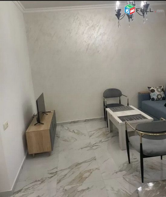 AK6024  Վարձով 2 սենյականոց բնակարան Վարդանանց փողոցում