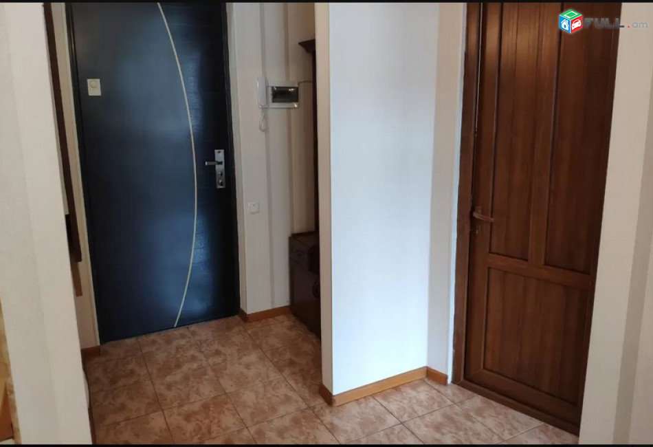 AK6041  Վարձով  2  սենյականոց բնակարան Ռոստոմի փողոցում