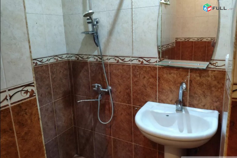 AK6041  Վարձով  2  սենյականոց բնակարան Ռոստոմի փողոցում