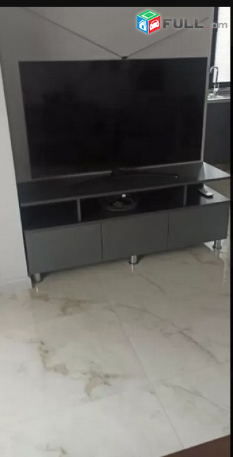 AK6058  Վարձով 3 սենյականոց բնակարան  Արղության փողոցում