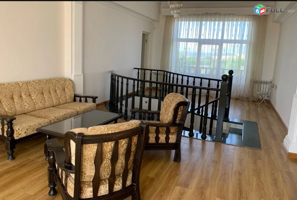 AK6077 Երկու հարկանի քարե տուն Նոր Նորքում, 800 ք.մ., 2 սանհանգույց, եվրովերանորոգված