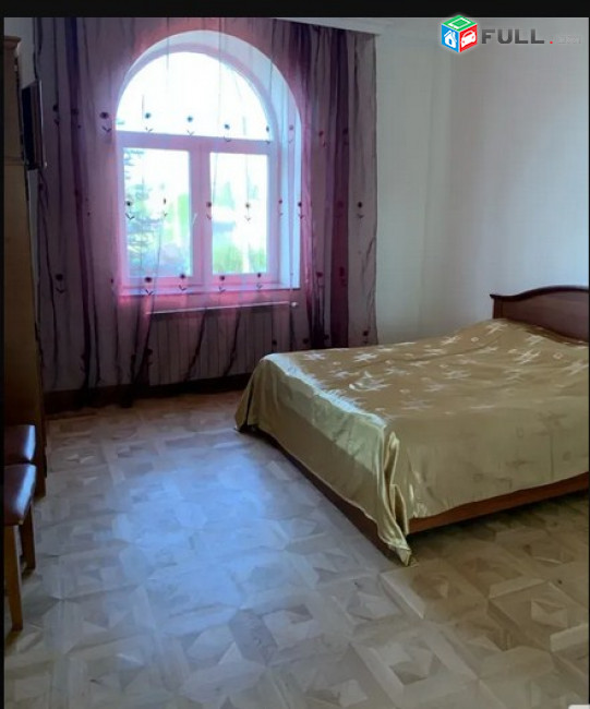 AK6077 Երկու հարկանի քարե տուն Նոր Նորքում, 800 ք.մ., 2 սանհանգույց, եվրովերանորոգված