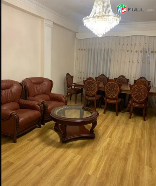 AK6077 Երկու հարկանի քարե տուն Նոր Նորքում, 800 ք.մ., 2 սանհանգույց, եվրովերանորոգված