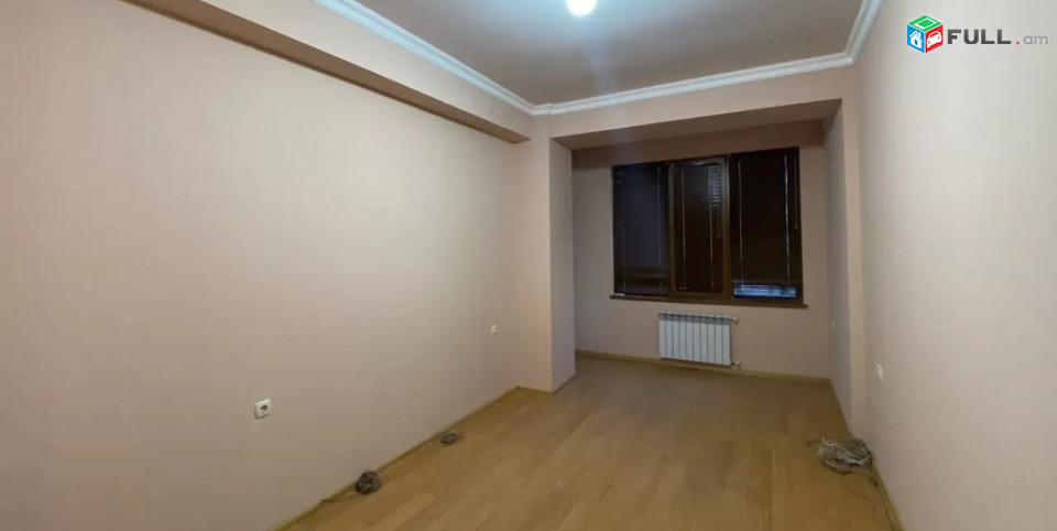 AK6093  Վարձով 4 սենյականոց բնակարան  նորակառույց շենքում Նիկողայոս Ադոնցի փողոցում