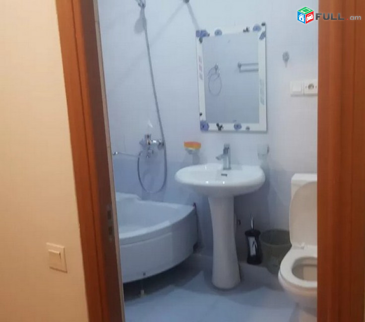 AK6096  Վարձով 3 սենյականոց բնակարան նորակառույց շենքում Արգիշտի փողոցում