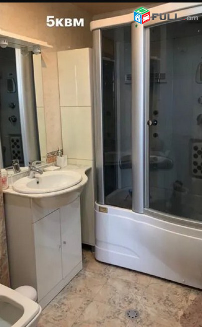 AK7001  Երեք հարկանի քարե տուն, Թամրուչի Ավանում, 1500 ք.մ., 3+ սանհանգույց, եվրովերանորոգված